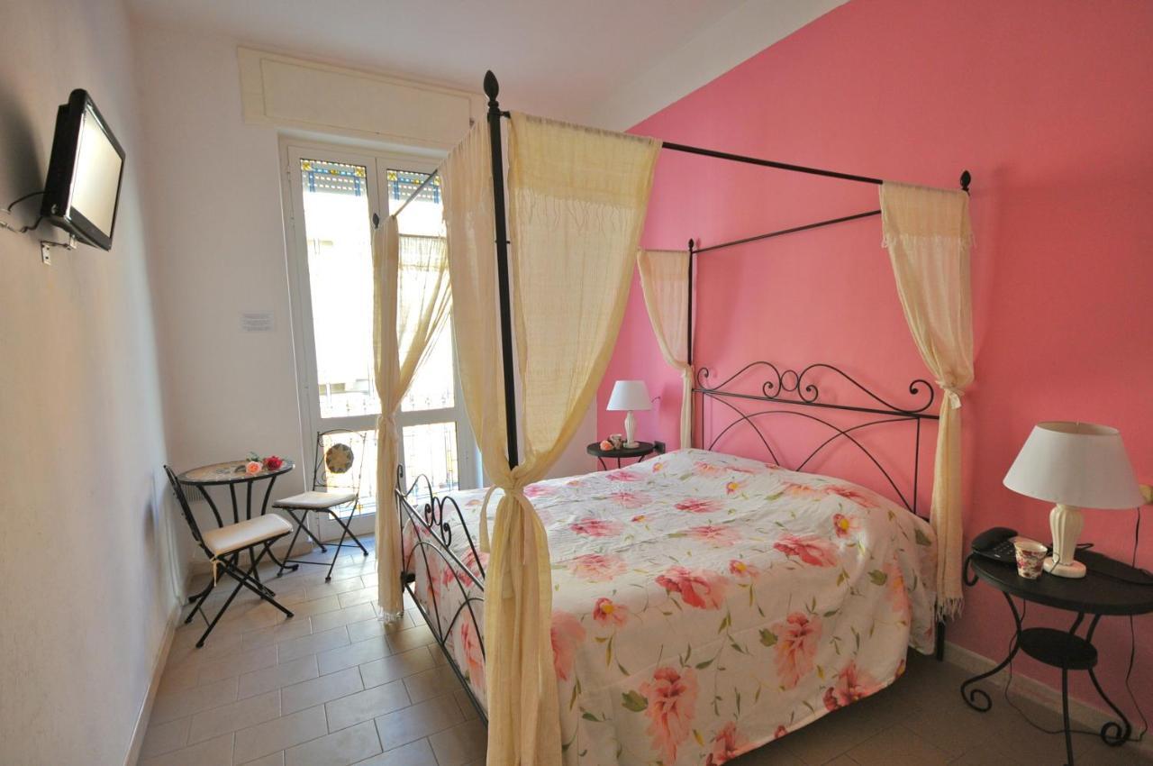 Villa Rosa Dei Venti Viareggio Dış mekan fotoğraf